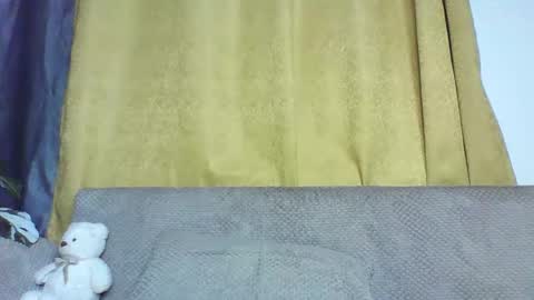 zoey online show from June 11, 12:32 am