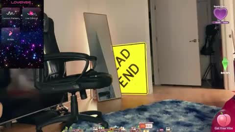 zoeymonroe online show from October 15, 9:26 pm