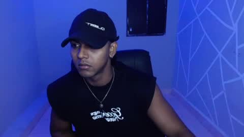 Zoriel online show from April 7, 11:12 am