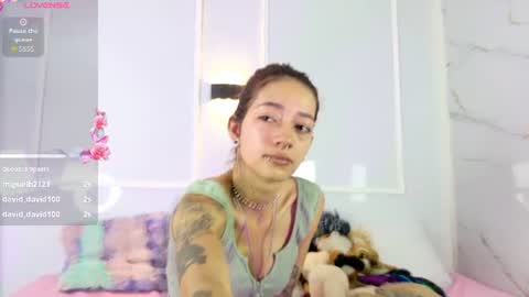 Violeta online show from June 13, 1:21 pm