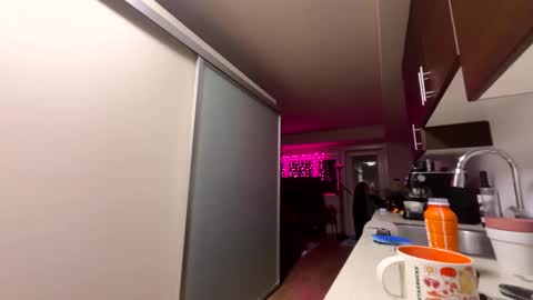 Zuko online show from October 7, 12:23 pm