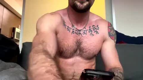 Zuko online show from February 25, 4:04 pm