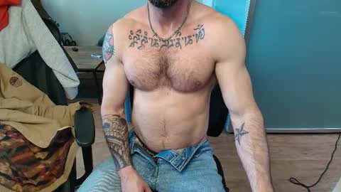 Zuko online show from April 2, 12:07 am