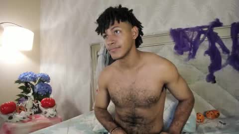 zyan_moreno online show from October 21, 5:05 pm