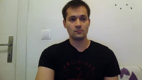 zzzzzzz41 online show from December 1, 4:32 pm